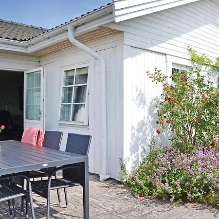 Bakkely Ferienhaus Brønde